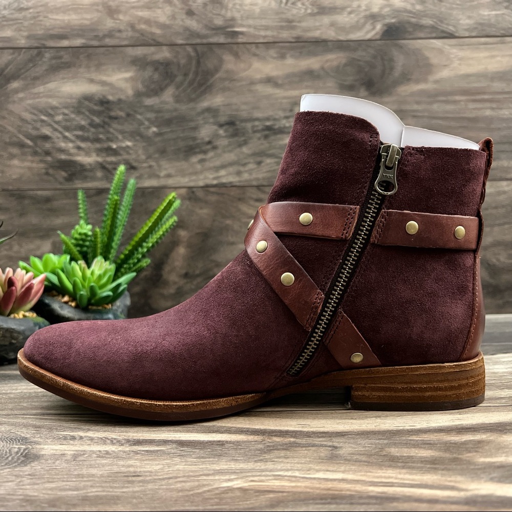 NIB Kork Ease Kenai Studded Ankle Boots Bootie Burgundy Suede Buckle Strap 8M - Picture 6 of 12
